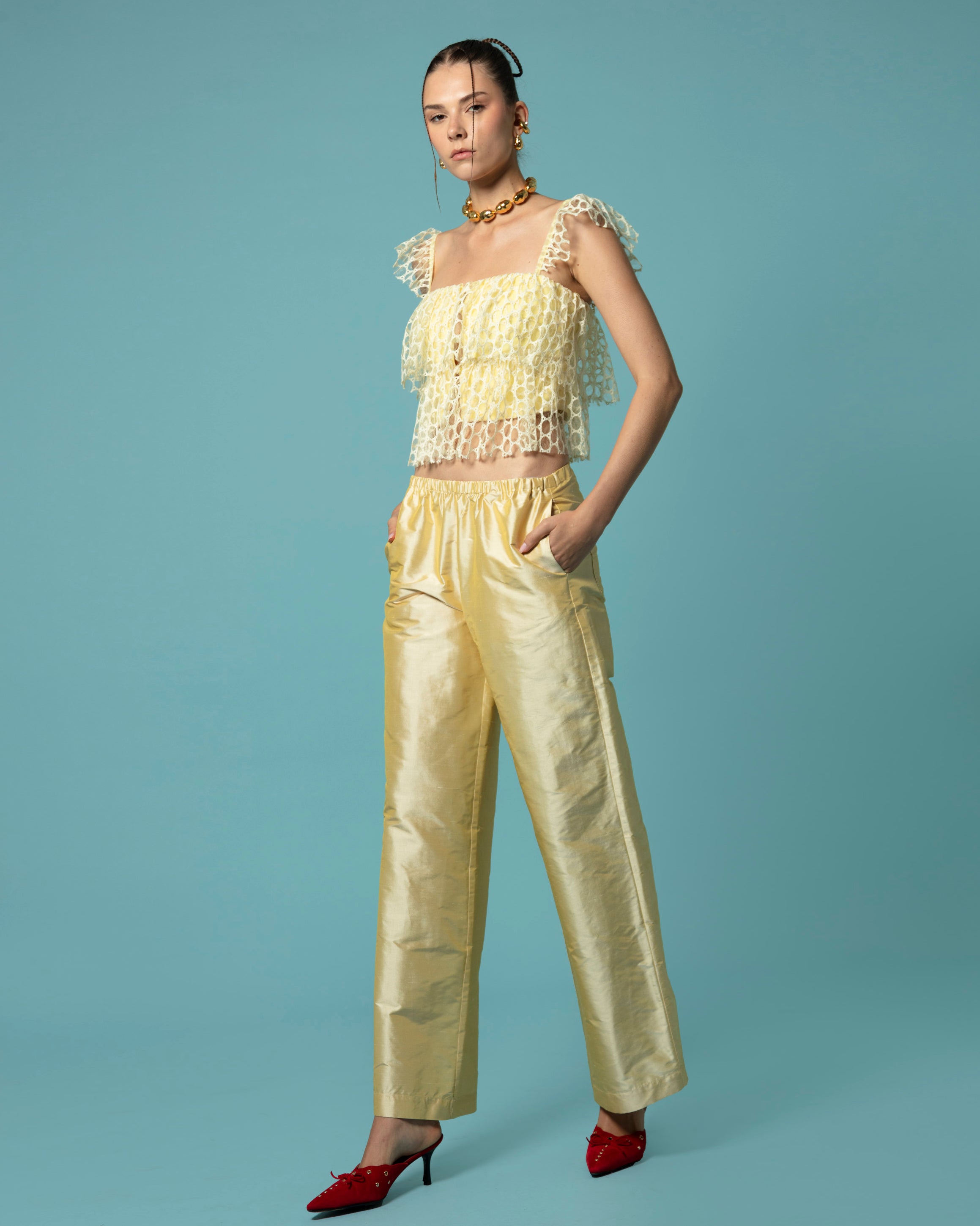 BLOOM TOP BRODERIE ANGLAISE