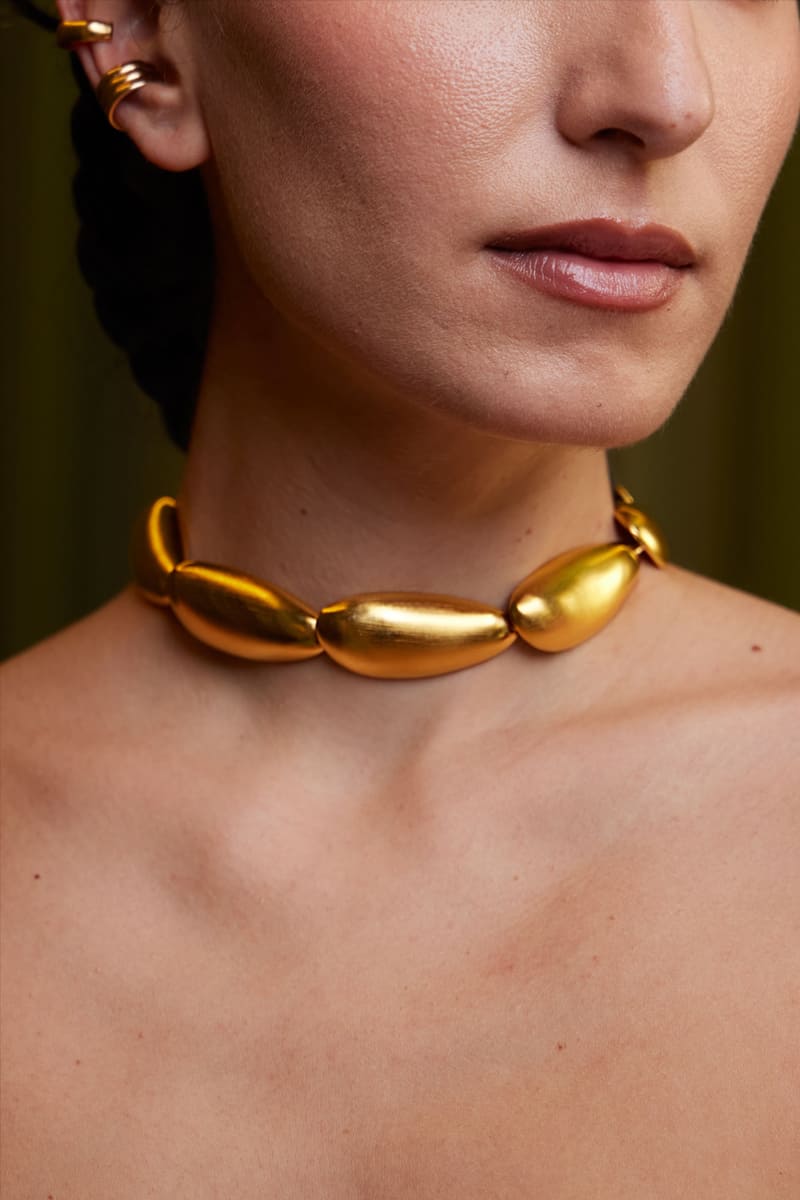 OYSTER NECKLACE