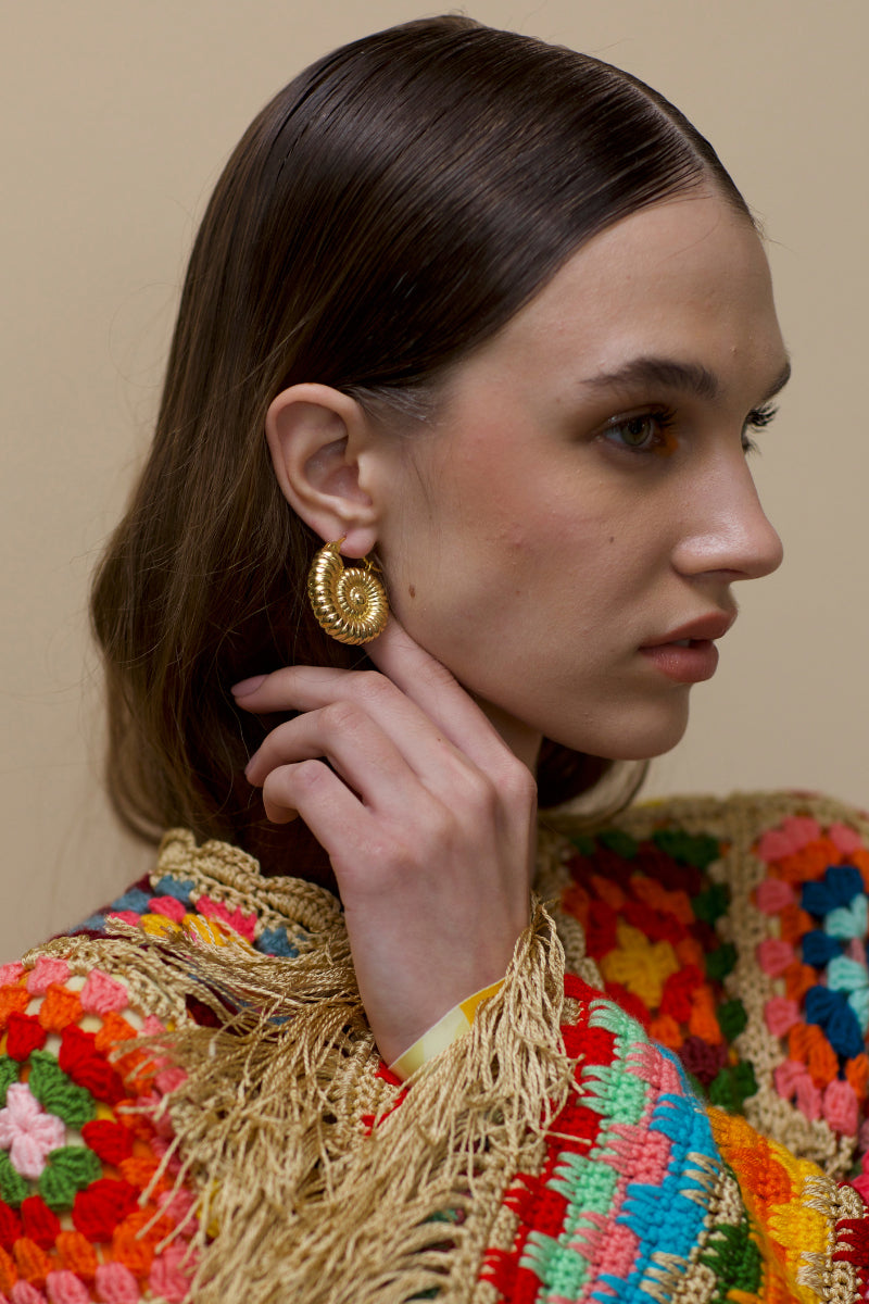 HARP SHELLS EARRINGS GOLD