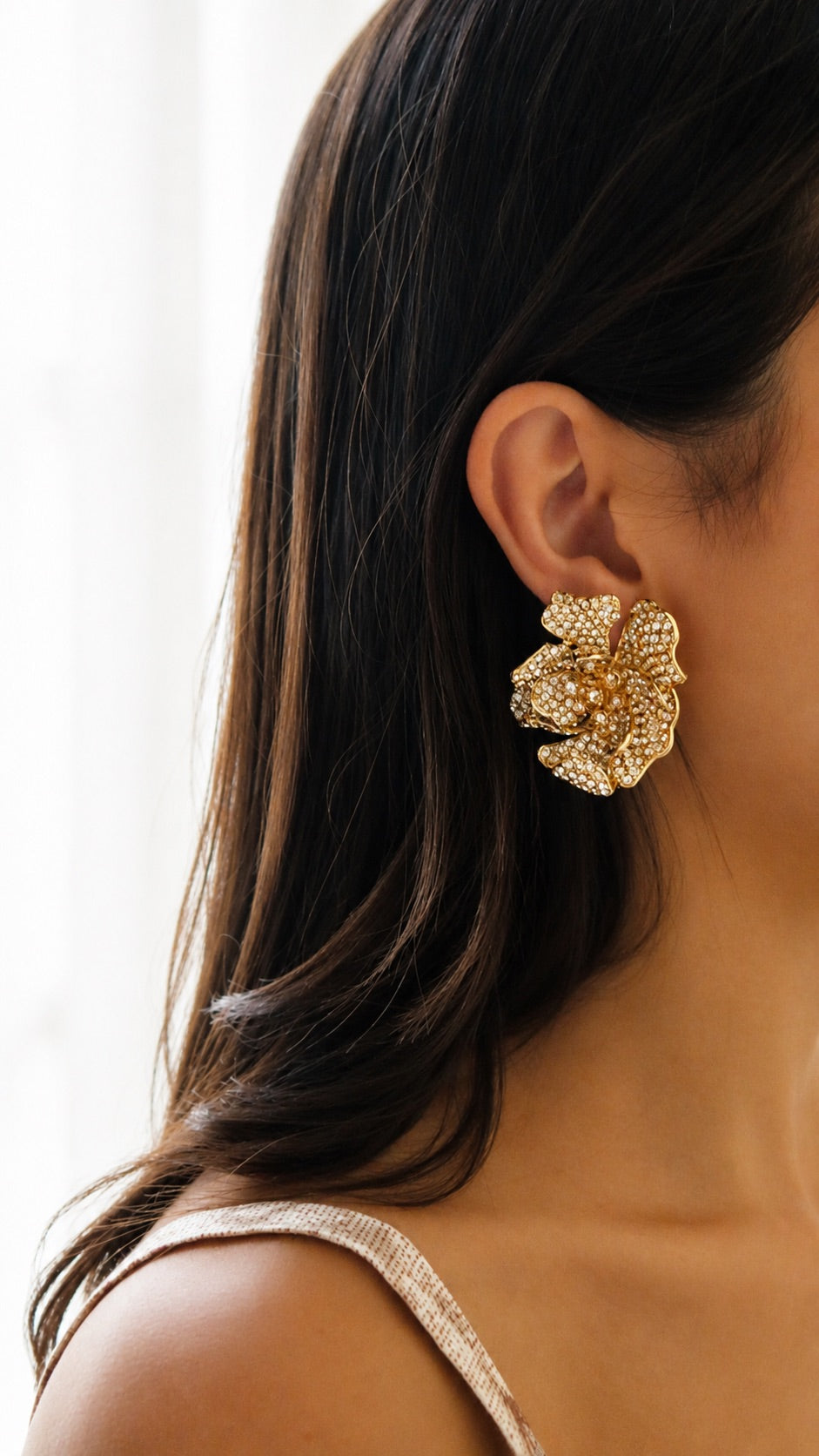 CAMELIA EARRINGS