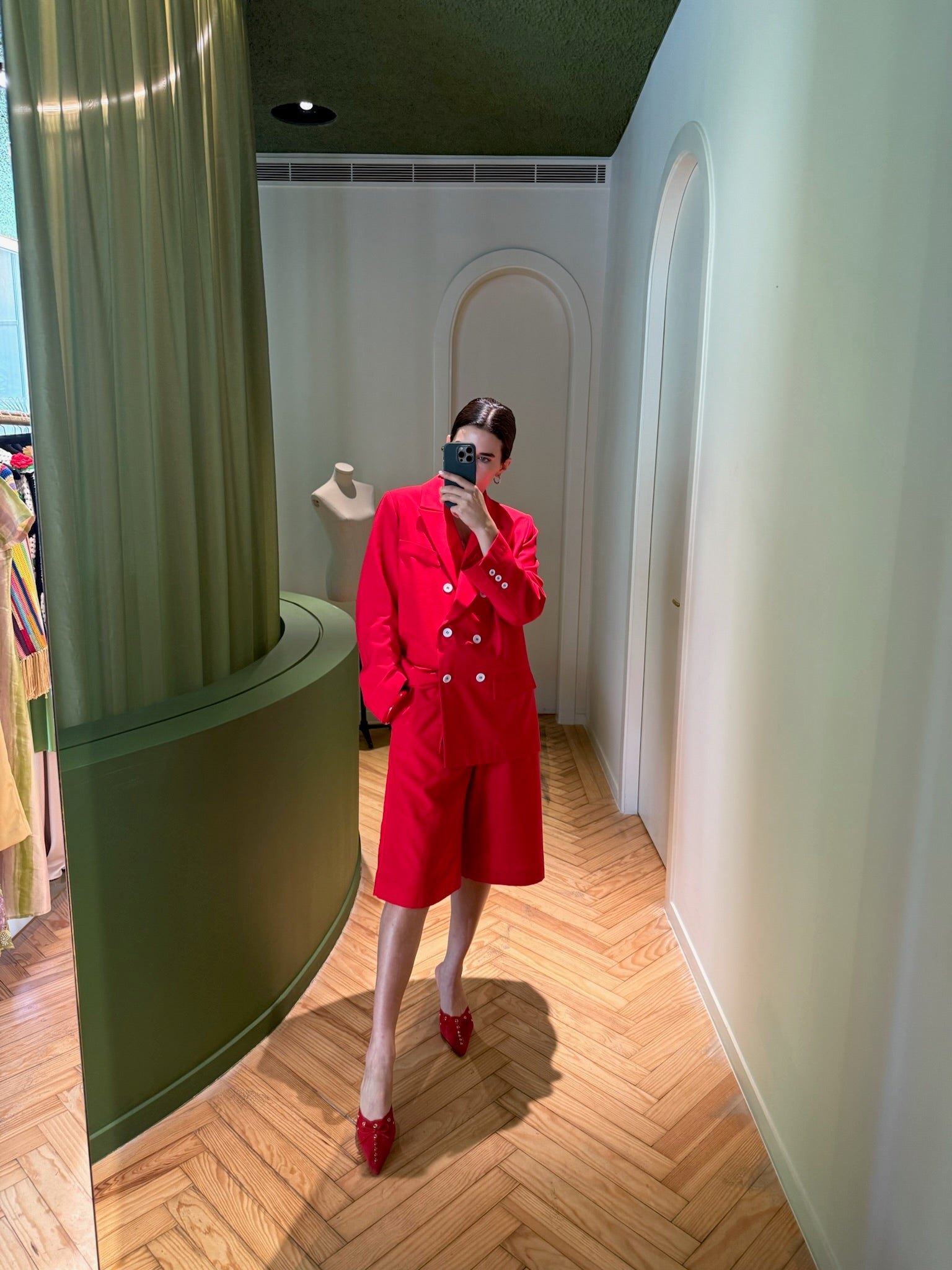 DIEGO SHORTS GABARDINE RED