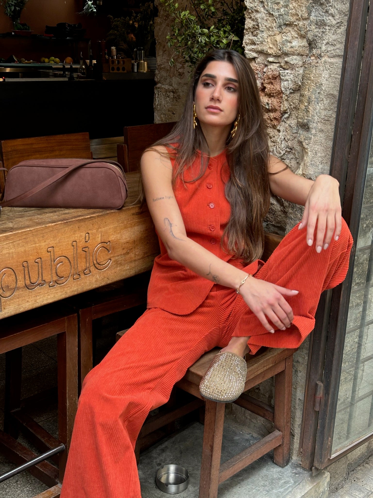 TAR GILET CORDUROY BRIQUE