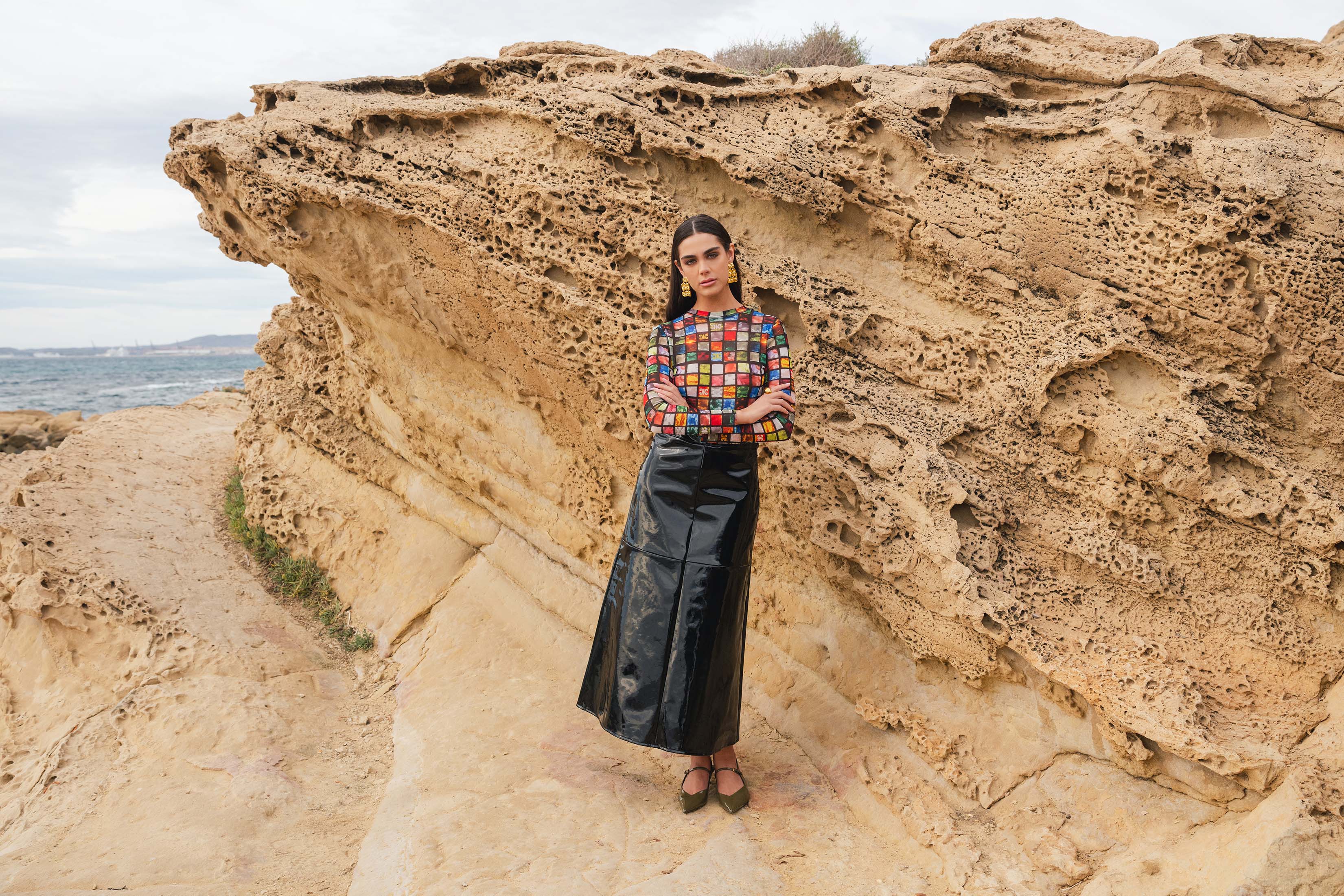 VINA LONG SKIRT VINYL BLACK