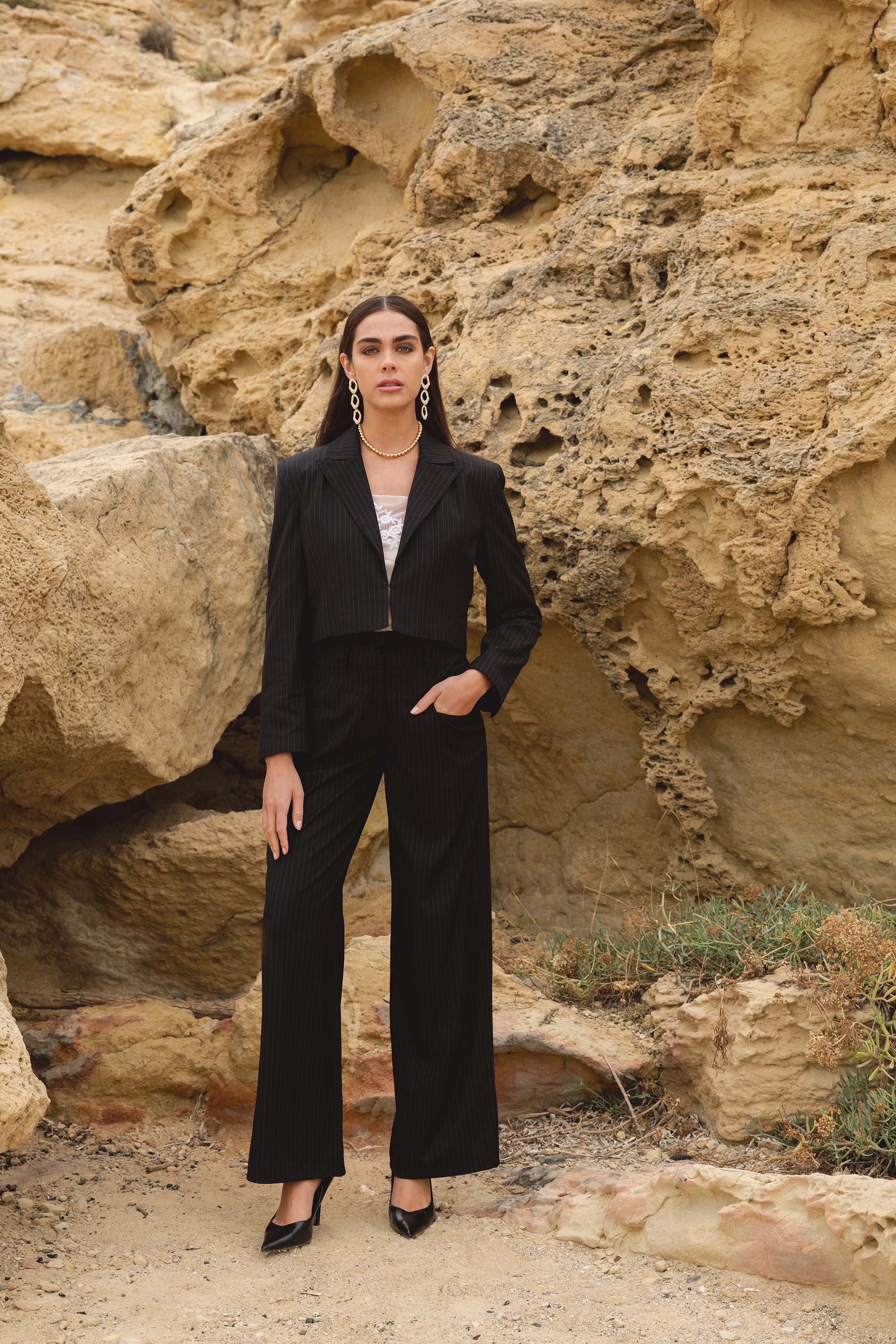 YAR PANTS BLACK STRIPED