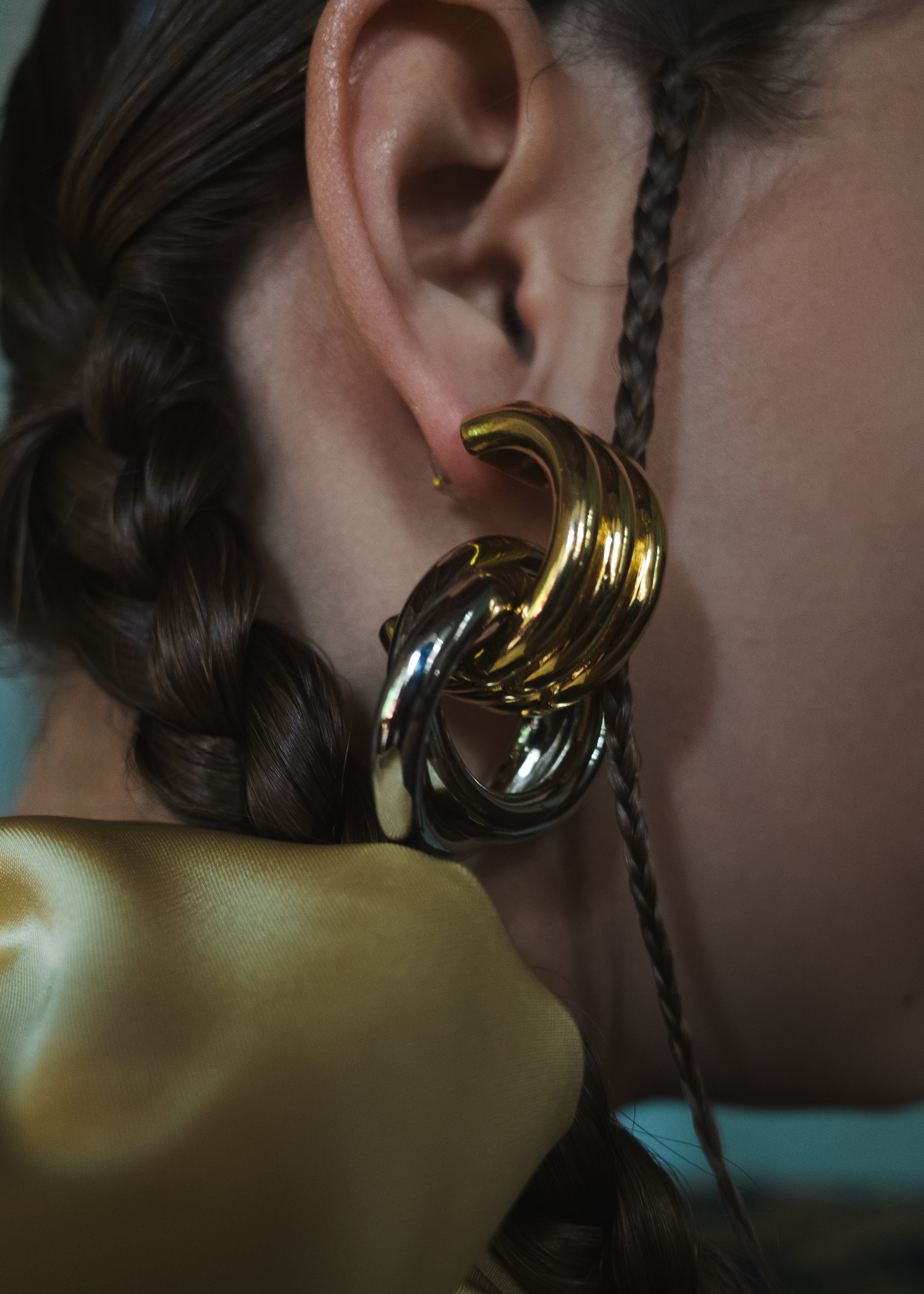 B.O ADONIA GOLD/SILVER