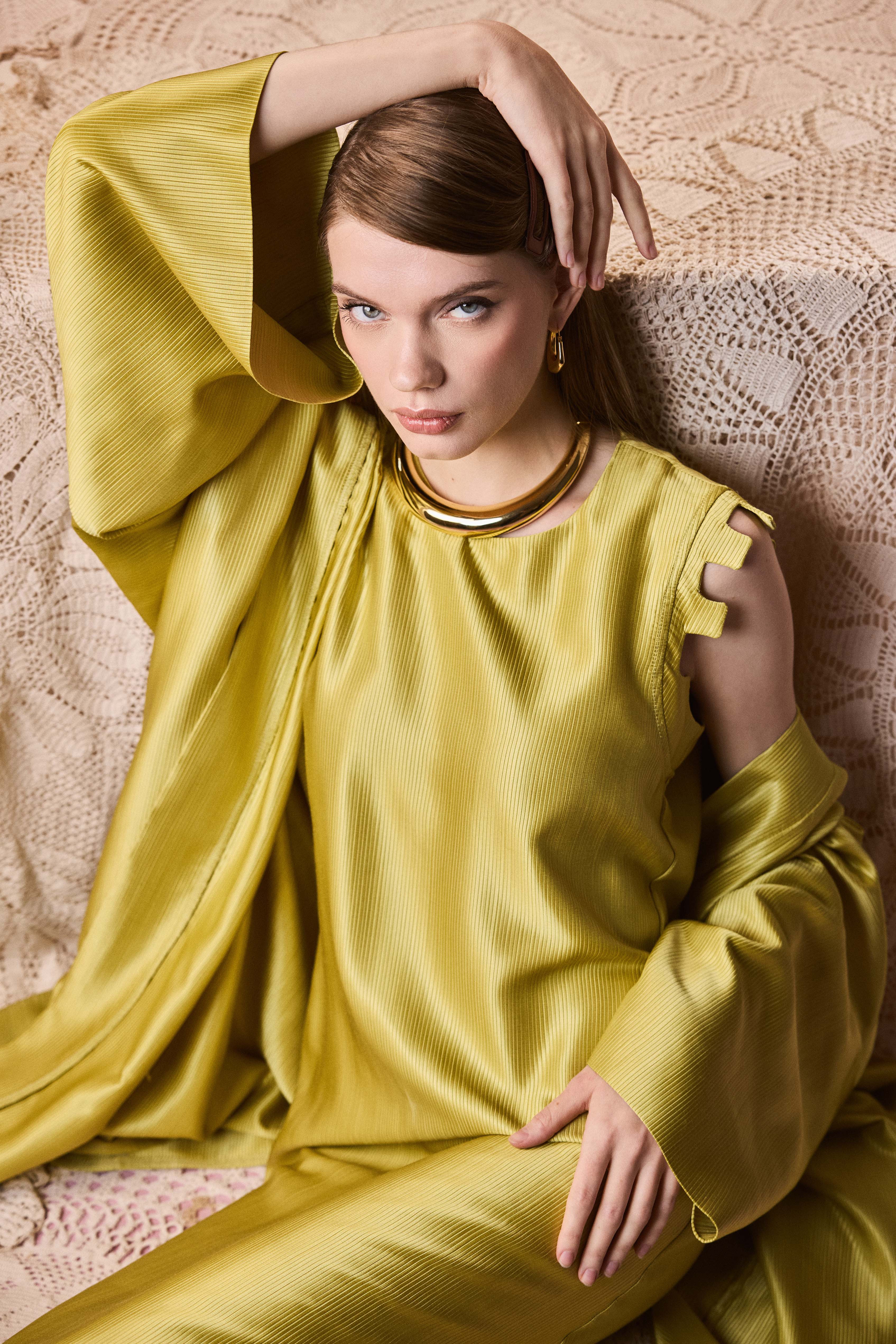 CELESTE SILK STRIPED LIME
