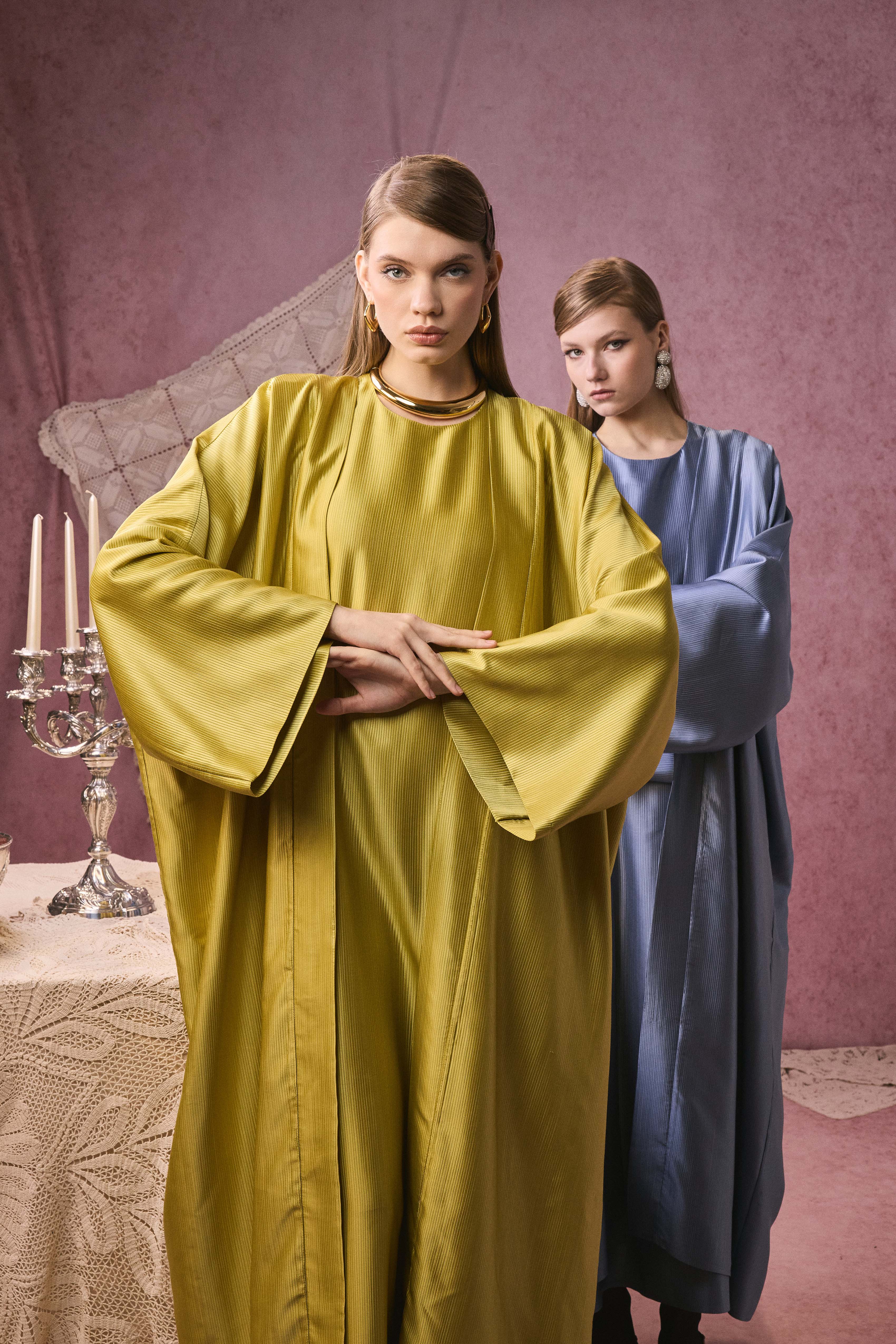 CELESTE SILK STRIPED LIME